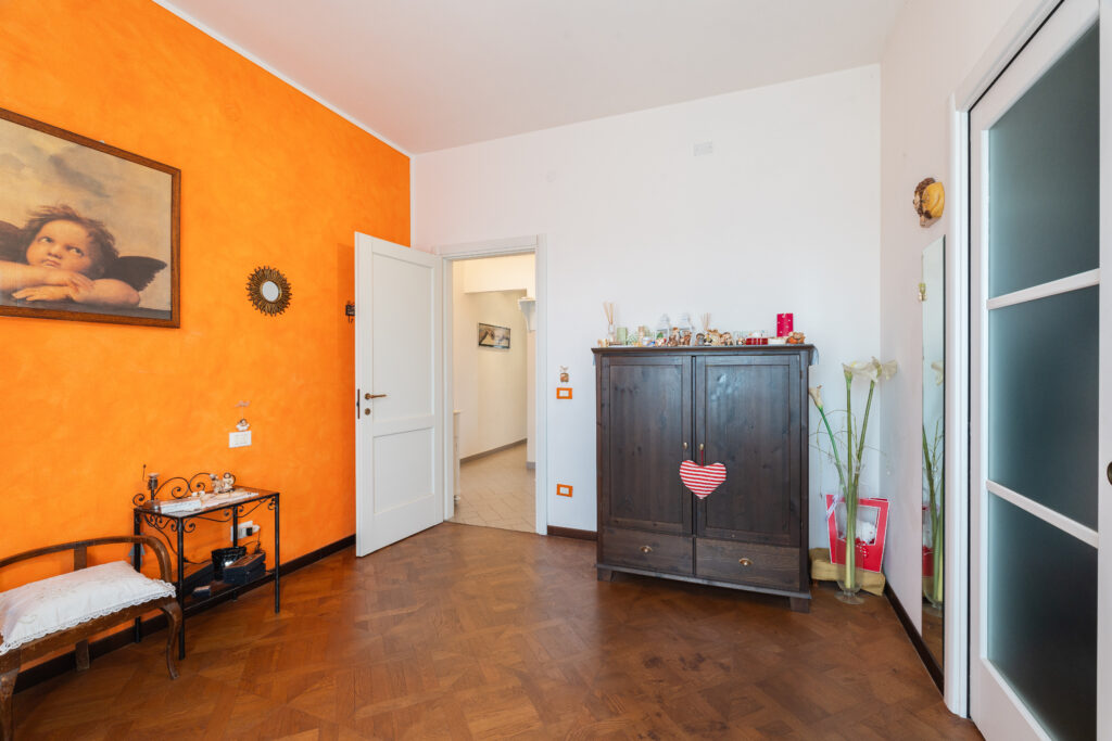 Seconda camera, altra vista